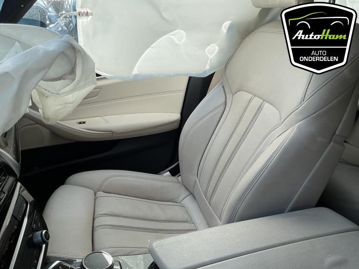 BMW 5 serie Touring 530i 2.0 TwinPower Turbo 16V Mild Hybrid Sloopvoertuig (2021, Zwart)