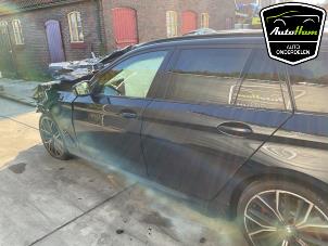 BMW 5 serie Touring 530i 2.0 TwinPower Turbo 16V Mild Hybrid Sloopvoertuig (2021, Zwart)
