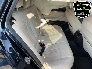 BMW 5 serie Touring 530i 2.0 TwinPower Turbo 16V Mild Hybrid Sloopvoertuig (2021, Zwart)