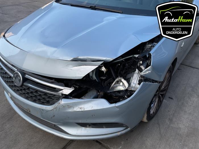 Opel Astra K Sports Tourer 1.6 CDTI 136 16V Sloopvoertuig (2016, Licht, Blauw, Beige)