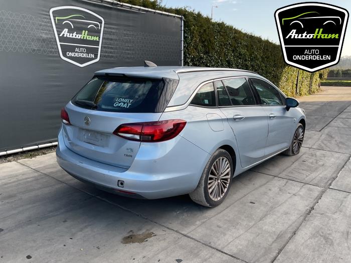 Opel Astra K Sports Tourer 1.6 CDTI 136 16V Sloopvoertuig (2016, Licht, Blauw, Beige)