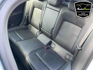 Opel Astra K Sports Tourer 1.6 CDTI 136 16V Sloopvoertuig (2016, Licht, Blauw, Beige)