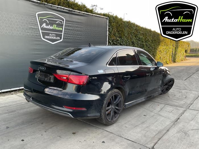 Audi A3 Limousine 1.4 TFSI ACT 16V Sloopvoertuig (2015, Zwart)