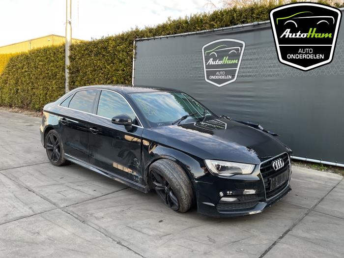 Audi A3 Limousine 1.4 TFSI ACT 16V Sloopvoertuig (2015, Zwart)