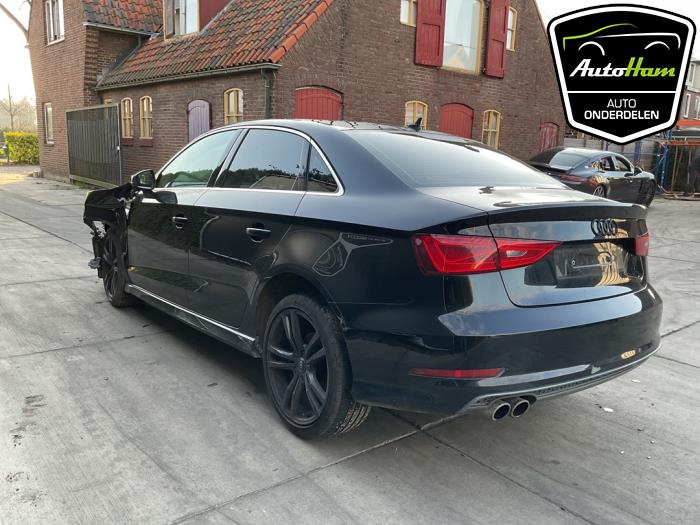 Audi A3 Limousine 1.4 TFSI ACT 16V Sloopvoertuig (2015, Zwart)