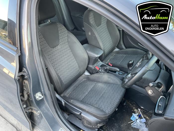 Opel Astra K 1.6 CDTI 136 16V Sloopvoertuig (2016, Donker, Grijs)