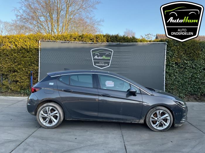 Opel Astra K 1.6 CDTI 136 16V Sloopvoertuig (2016, Donker, Grijs)
