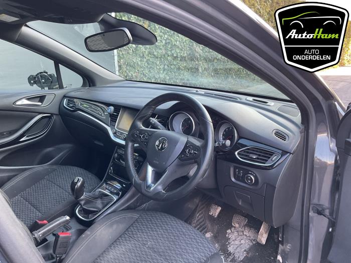 Opel Astra K 1.6 CDTI 136 16V Sloopvoertuig (2016, Donker, Grijs)