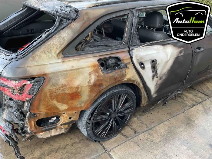 Audi A6 Avant 2.0 16V 55 TFSI e Hybrid Quattro Sloopvoertuig (2020, Zwart)