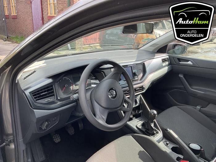 Volkswagen Polo VI 1.0 12V BlueMotion Technology Sloopvoertuig (2018, Grijs)