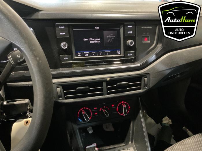 Volkswagen Polo VI 1.0 12V BlueMotion Technology Sloopvoertuig (2018, Grijs)