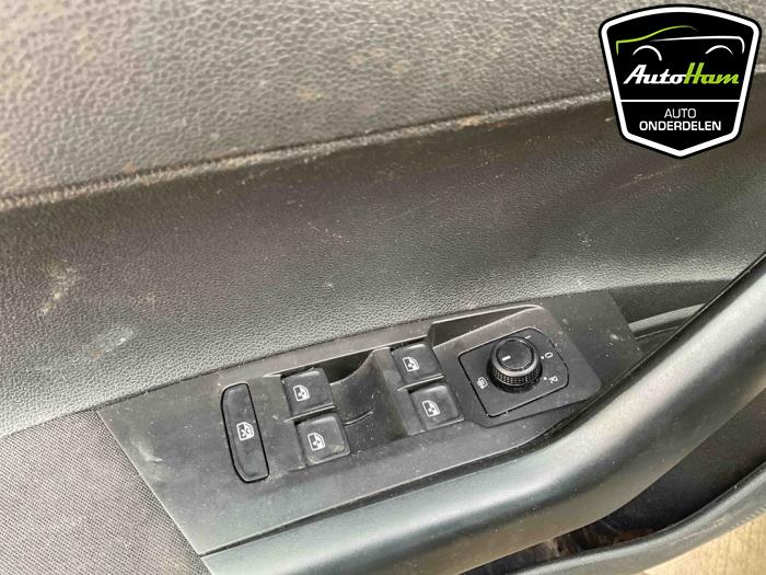 Volkswagen Polo VI 1.0 12V BlueMotion Technology Sloopvoertuig (2018, Grijs)