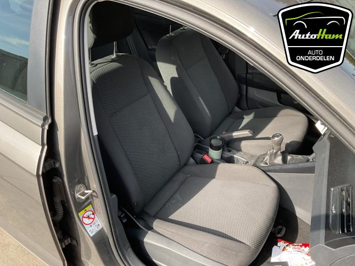 Volkswagen Polo VI 1.0 12V BlueMotion Technology Sloopvoertuig (2018, Grijs)