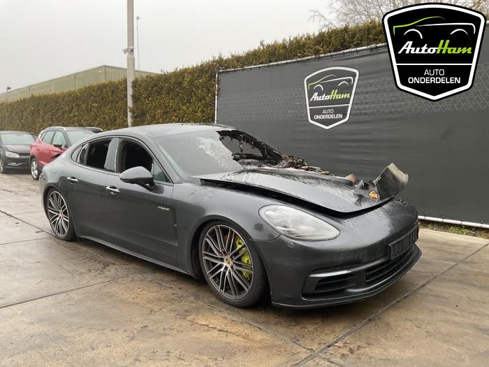 Porsche Panamera 2.9 V6 24V 4 E-Hybrid Sloopvoertuig (2017, Grijs)