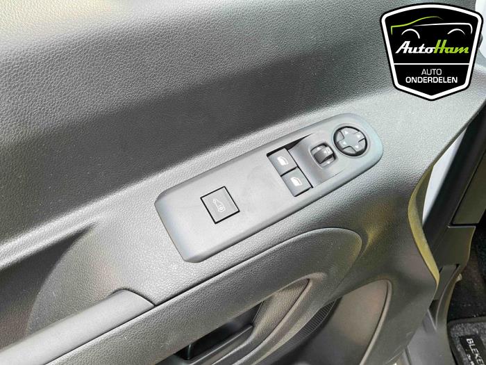 Opel Combo Cargo 1.5 CDTI 100 Sloopvoertuig (2024, Wit)