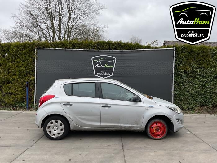 Hyundai i20 1.2i 16V Sloopvoertuig (2013, Grijs)