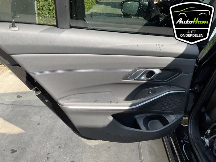 BMW 3 serie Touring 330e 2.0 TwinPower Turbo 16V Sloopvoertuig (2023, Zwart)