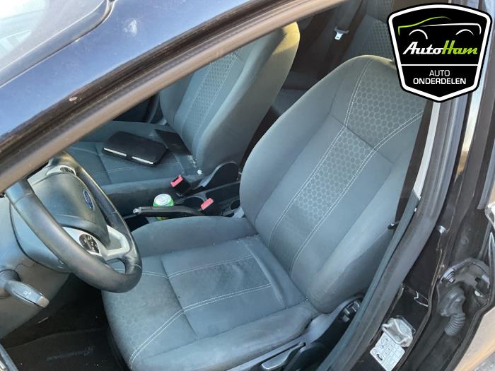 Ford Fiesta 6 1.6 TDCi 16V ECOnetic Sloopvoertuig (2012, Zwart)