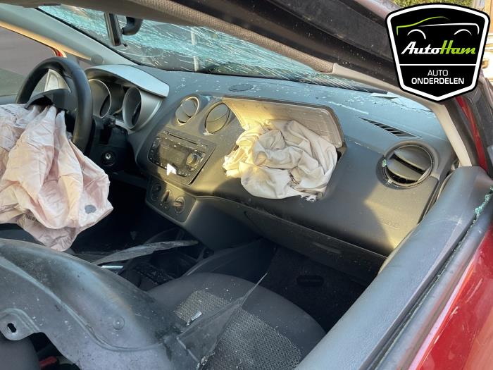 Seat Ibiza IV SC 1.4 16V Sloopvoertuig (2010, Rood)