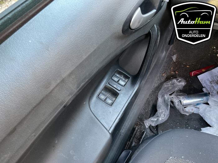 Seat Ibiza IV SC 1.4 16V Sloopvoertuig (2010, Rood)