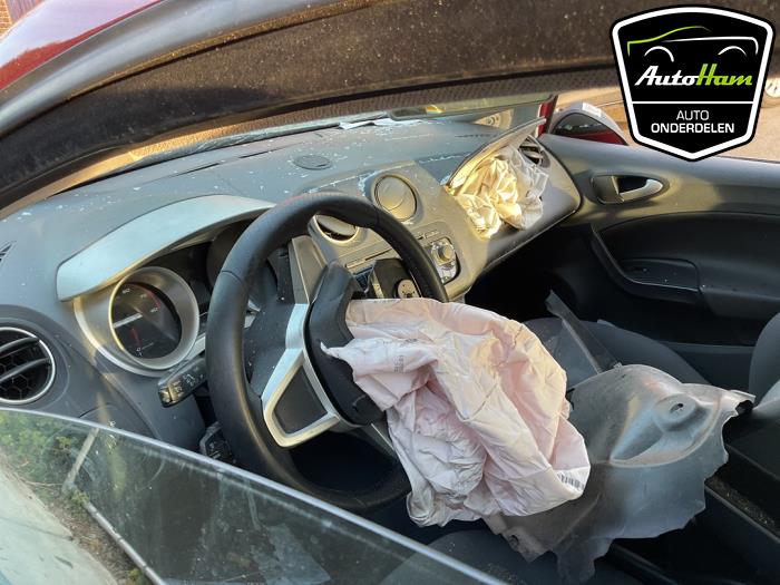 Seat Ibiza IV SC 1.4 16V Sloopvoertuig (2010, Rood)