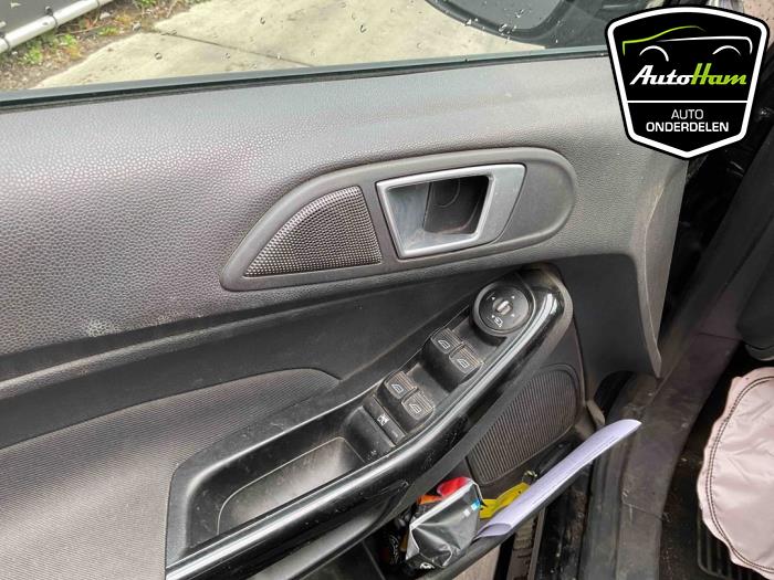 Ford Fiesta 6 1.6 TDCi 16V ECOnetic Sloopvoertuig (2014, Zwart)