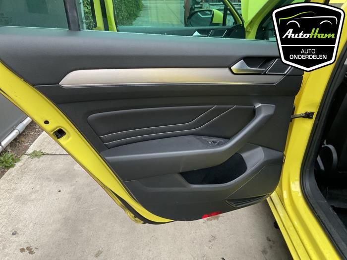 Volkswagen Passat Variant 2.0 TDI 16V 150 Sloopvoertuig (2021, Geel)