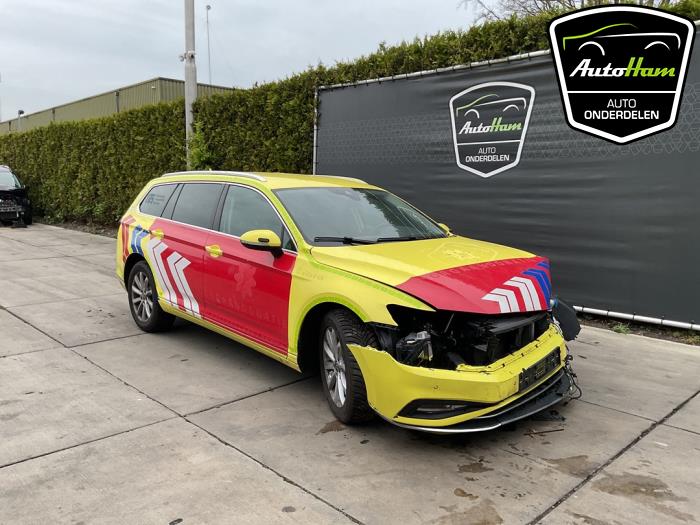 Volkswagen Passat Variant 2.0 TDI 16V 150 Sloopvoertuig (2021, Geel)