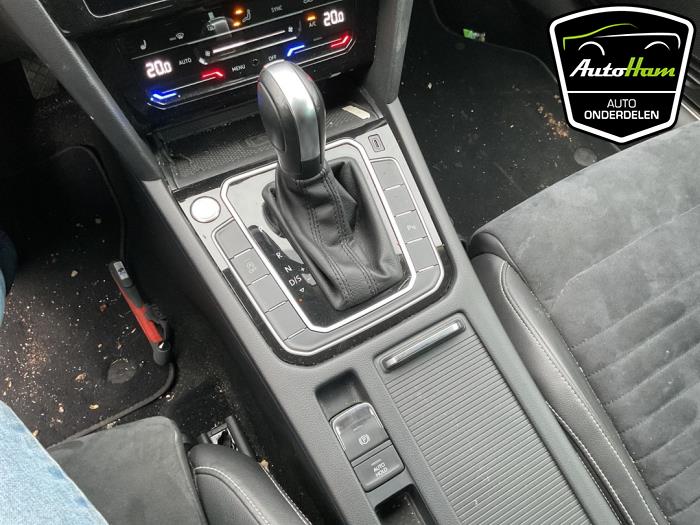 Volkswagen Passat Variant 2.0 TDI 16V 150 Sloopvoertuig (2021, Geel)