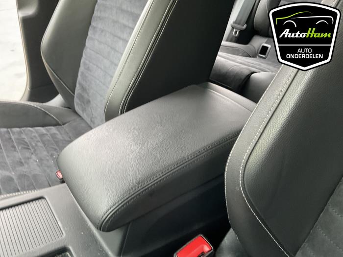 Volkswagen Passat Variant 2.0 TDI 16V 150 Sloopvoertuig (2021, Geel)