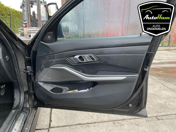 BMW 3 serie 318d 2.0 TwinPower Turbo 16V Sloopvoertuig (2019, Zwart)