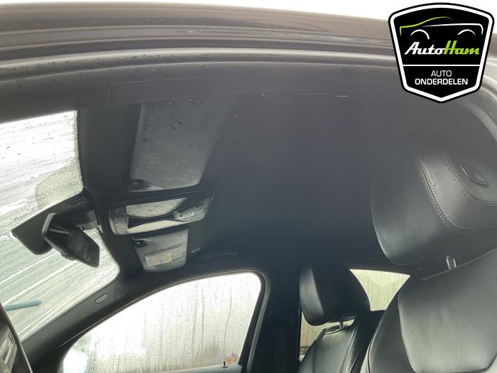 BMW 3 serie 318d 2.0 TwinPower Turbo 16V Sloopvoertuig (2019, Zwart)