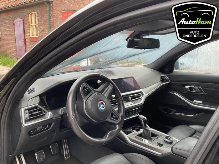 BMW 3 serie 318d 2.0 TwinPower Turbo 16V Sloopvoertuig (2019, Zwart)