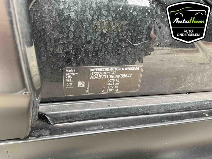 BMW 3 serie 318d 2.0 TwinPower Turbo 16V Sloopvoertuig (2019, Zwart)