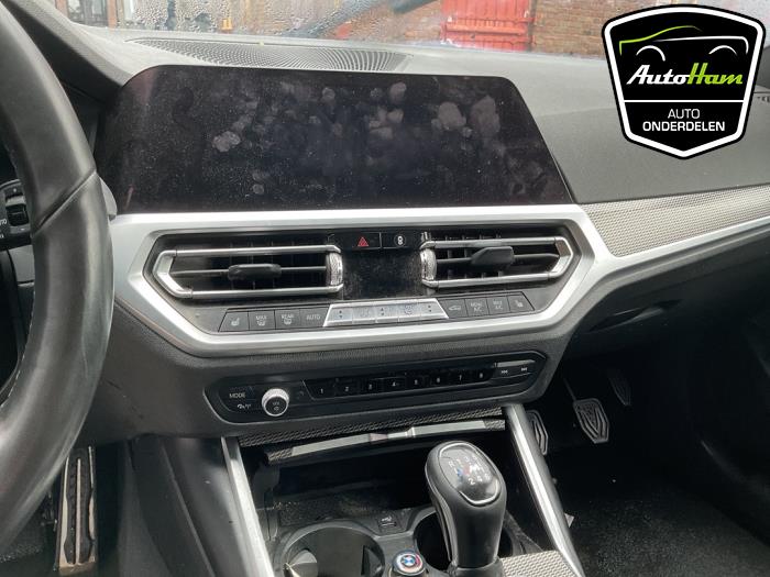 BMW 3 serie 318d 2.0 TwinPower Turbo 16V Sloopvoertuig (2019, Zwart)