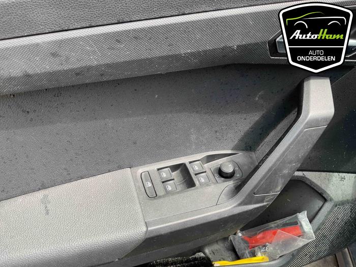 Seat Arona 1.0 TSI 12V Sloopvoertuig (2022, Grijs)