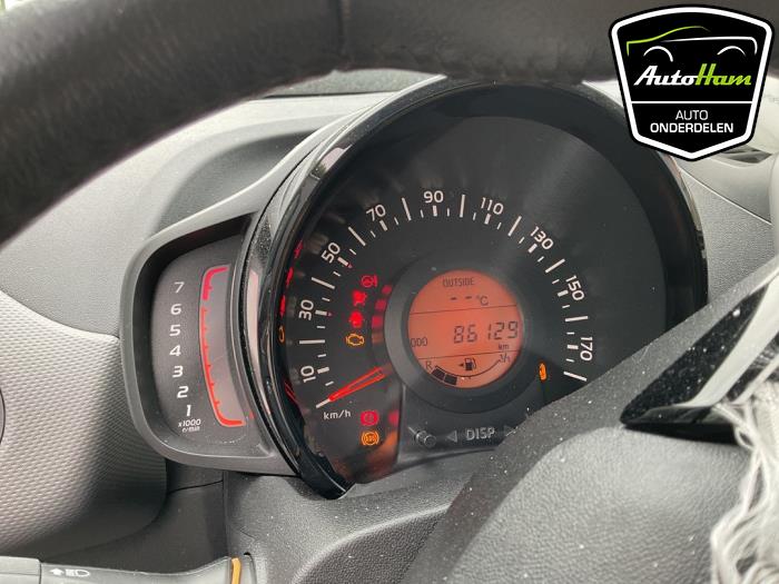 Peugeot 108 1.0 12V VVT-i Sloopvoertuig (2020, Zwart)