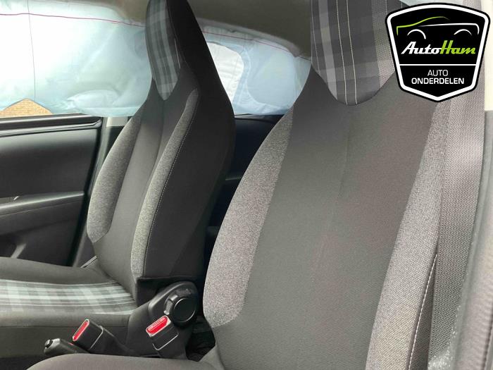 Peugeot 108 1.0 12V VVT-i Sloopvoertuig (2020, Zwart)