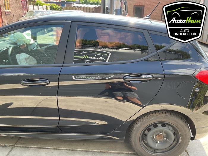 Ford Fiesta 7 1.0 EcoBoost 12V 100 Sloopvoertuig (2023, Zwart)