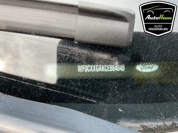 Ford Fiesta 6 1.0 EcoBoost 12V Sport Sloopvoertuig (2015, Zwart, Rood)