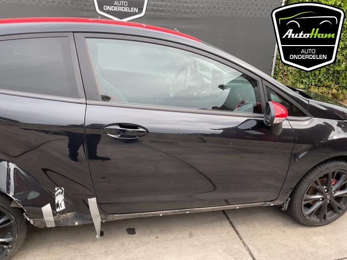 Ford Fiesta 6 1.0 EcoBoost 12V Sport Sloopvoertuig (2015, Zwart, Rood)