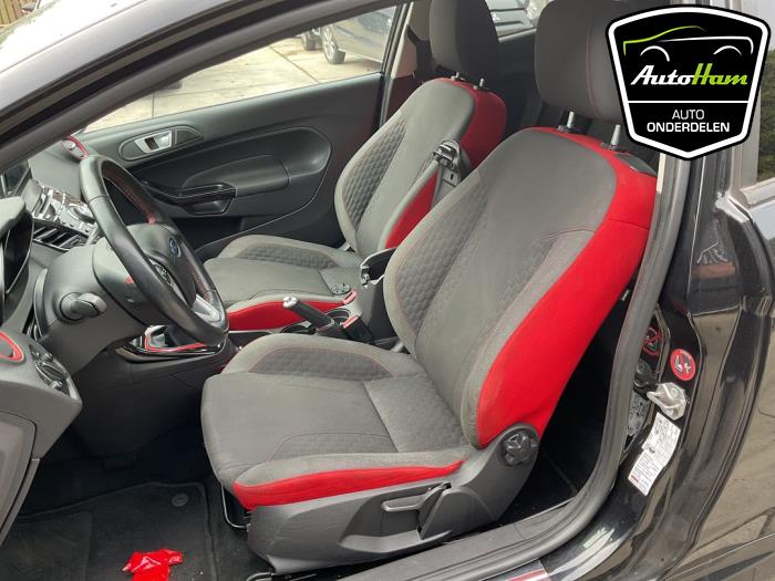 Ford Fiesta 6 1.0 EcoBoost 12V Sport Sloopvoertuig (2015, Zwart, Rood)