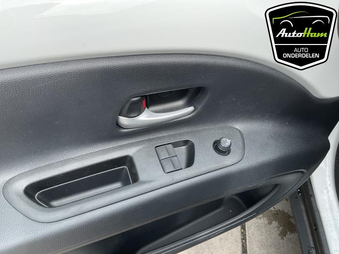 Toyota Aygo X 1.0 12V VVT-i Sloopvoertuig (2025, Wit)