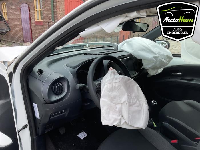 Toyota Aygo X 1.0 12V VVT-i Sloopvoertuig (2025, Wit)