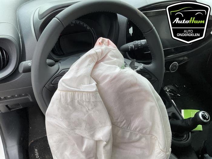 Toyota Aygo X 1.0 12V VVT-i Sloopvoertuig (2025, Wit)