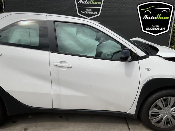 Toyota Aygo X 1.0 12V VVT-i Sloopvoertuig (2025, Wit)