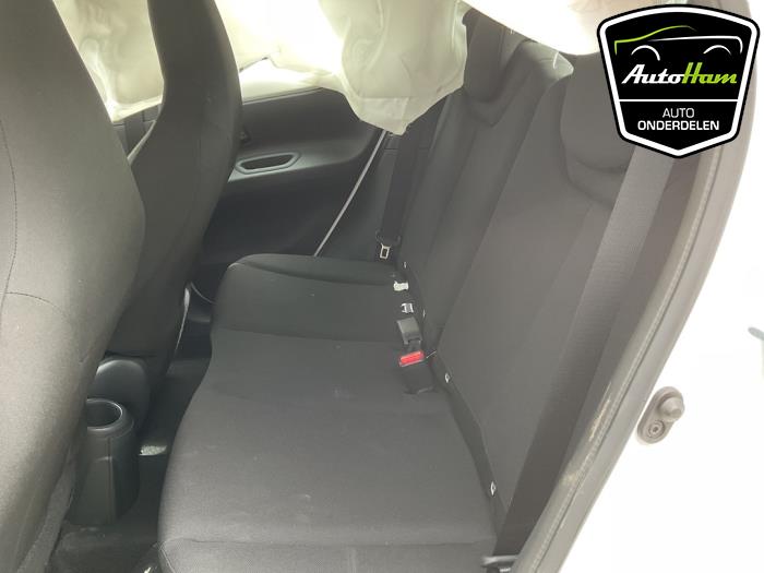 Toyota Aygo X 1.0 12V VVT-i Sloopvoertuig (2025, Wit)