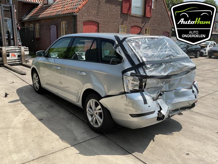 Skoda Fabia III Combi 1.0 TSI 12V Sloopvoertuig (2021, Grijs)