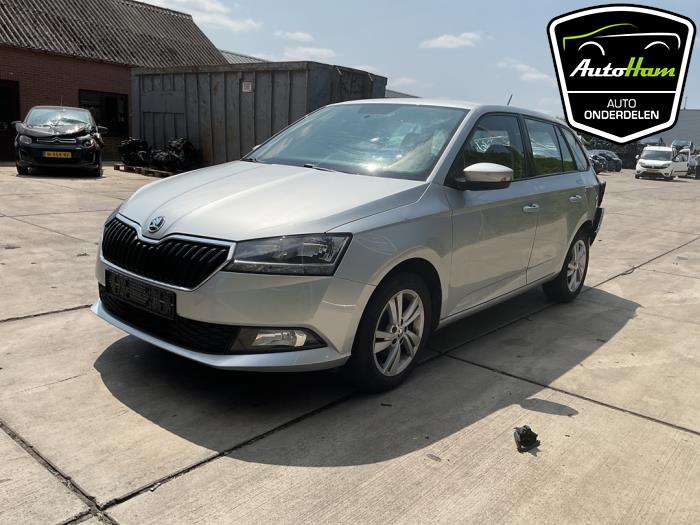 Skoda Fabia III Combi 1.0 TSI 12V Sloopvoertuig (2021, Grijs)
