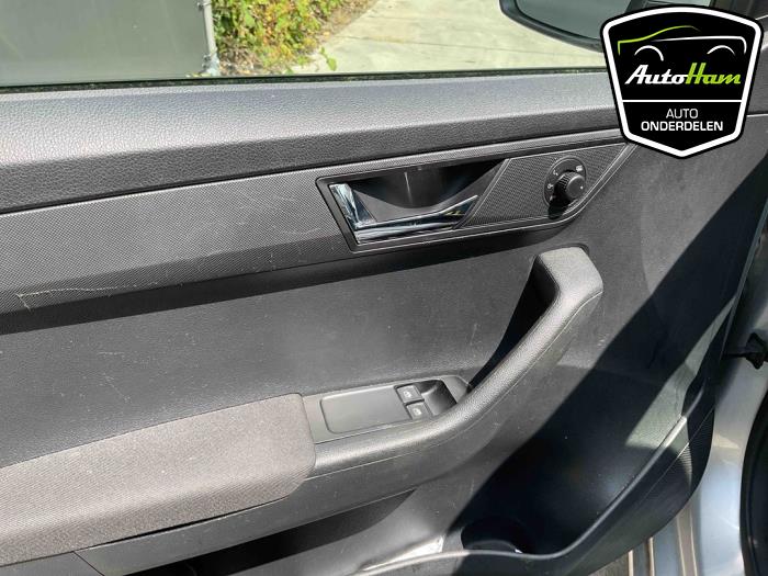 Skoda Fabia III Combi 1.0 TSI 12V Sloopvoertuig (2021, Grijs)